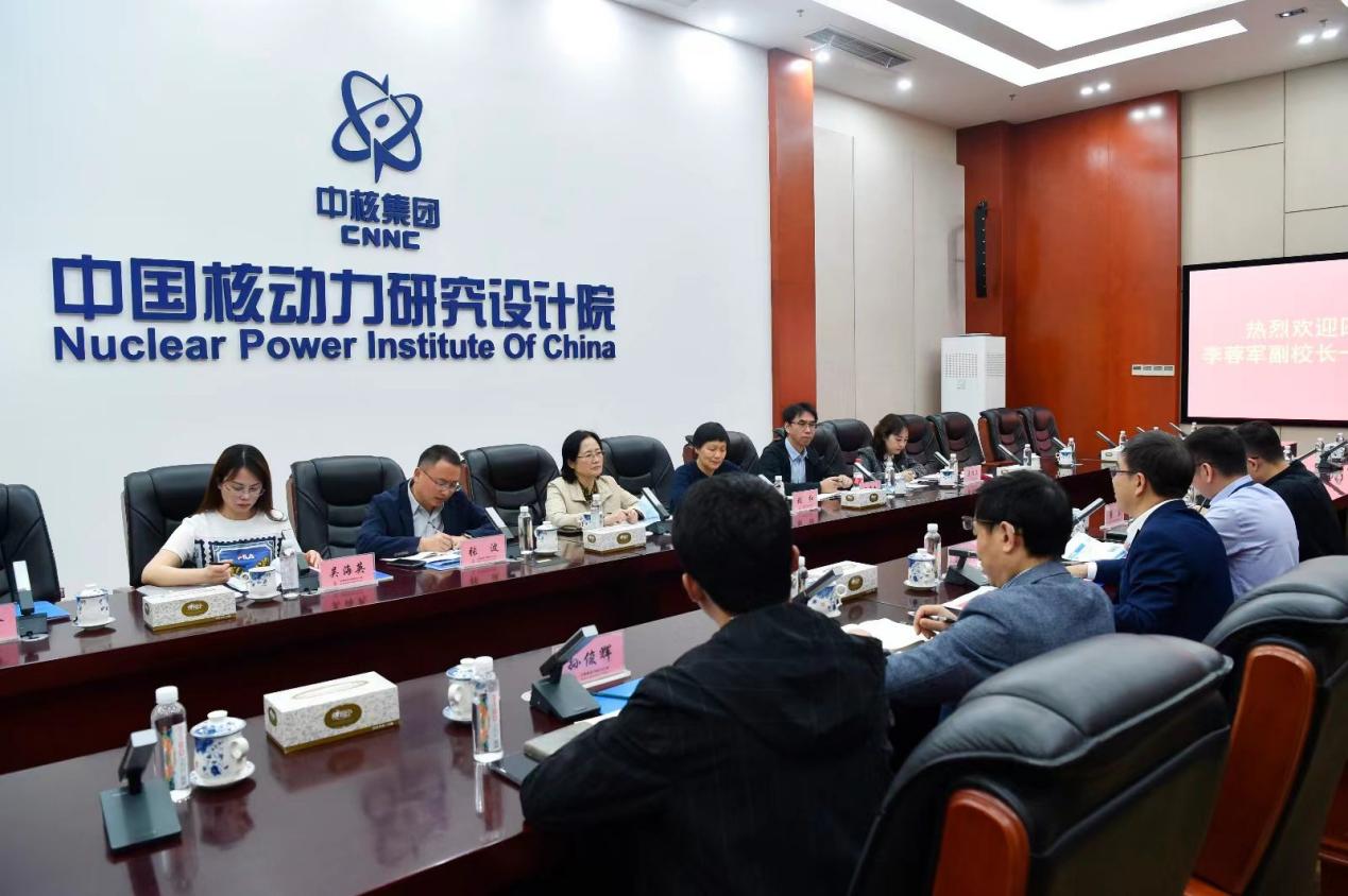 365英国上市集团