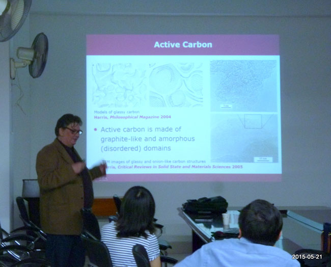 365英国上市集团