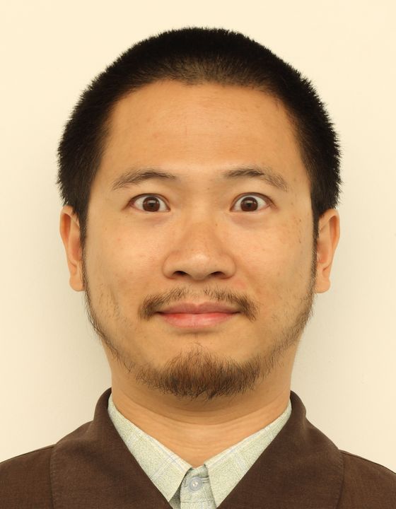 365英国上市集团