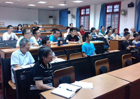 365英国上市集团