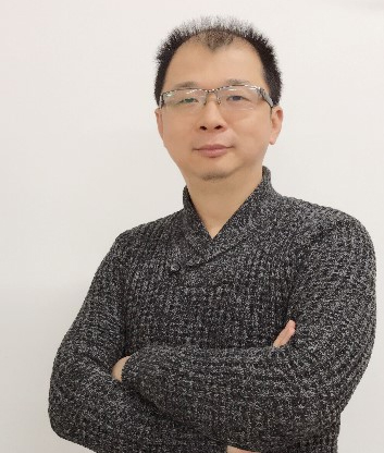 365英国上市集团