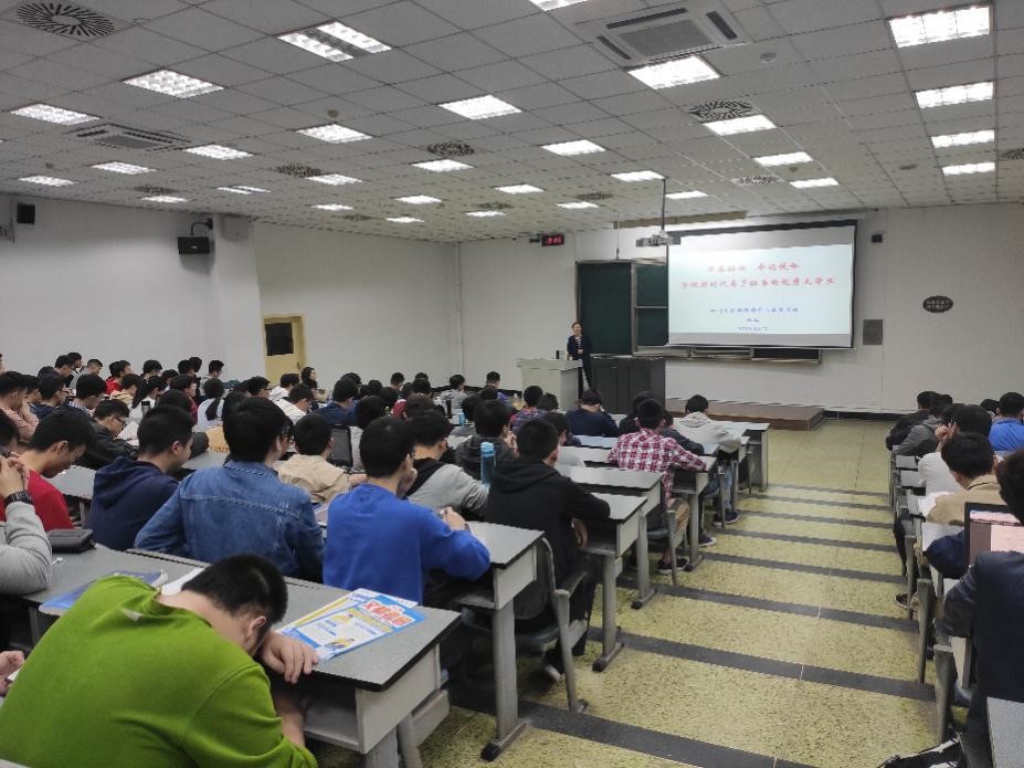 365英国上市集团