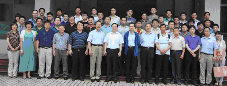 365英国上市集团